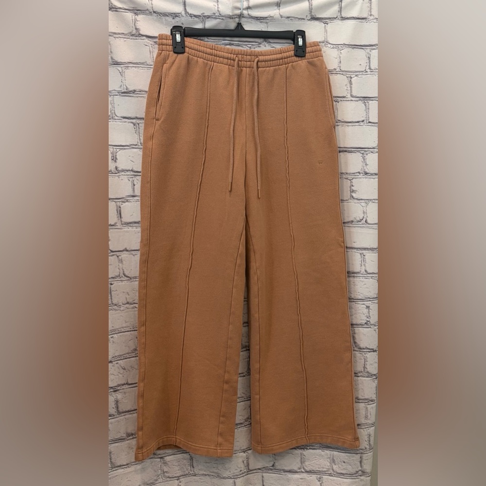 PINK Victoria's Secret :M Women Light  Brown Fleece Joggers
